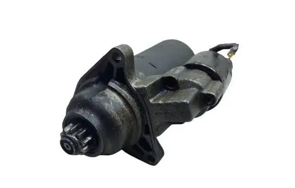 Volkswagen Transporter - Caravelle T4 Starter motor 1005821785