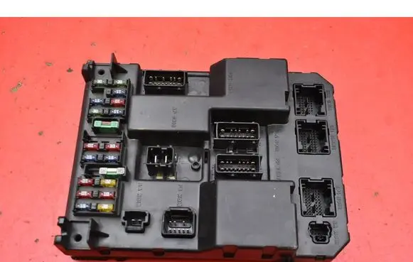 Peugeot 307 CC Fuse box set 9651196880