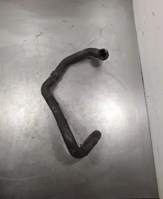 Volkswagen Touran I Engine coolant pipe/hose 1K0122291