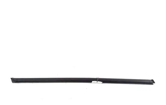 Volvo XC60 Front door trim bar 31424365