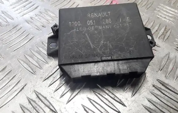 Renault Laguna II Parking PDC control unit/module 8200051286