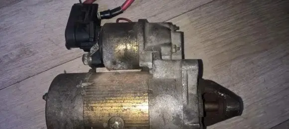 Fiat Punto (176) Starter motor 63222909