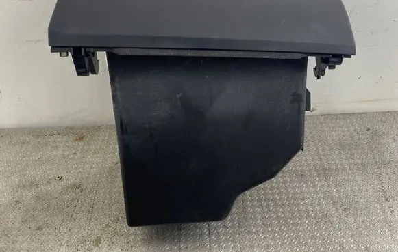 Citroen C5 Glove box 9682433077