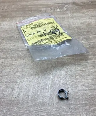 Mazda CX-5 Other engine bay part 992831200 HOSECLAMP