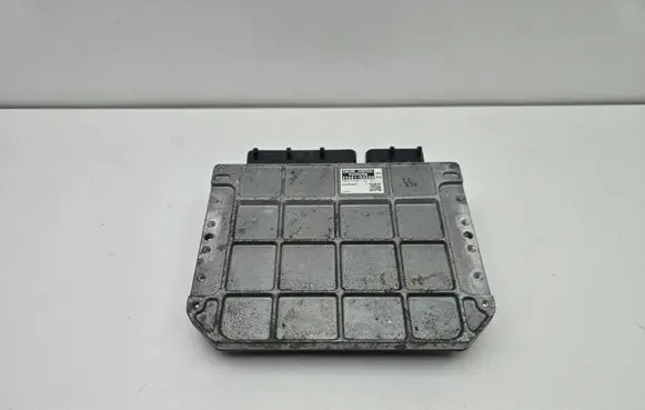 Toyota Auris 150 Engine control unit/module 896610Z250 MB2754001721