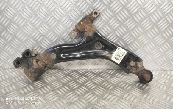 Opel Karl Front lower control arm/wishbone 95368368