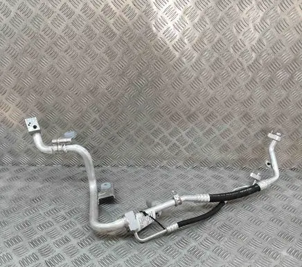 BMW iX1 Air conditioning (A/C) pipe/hose 5A672E8 5A35841