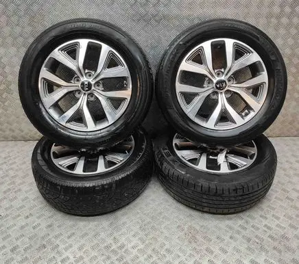 KIA Sportage R17 alloy rim 529103W610