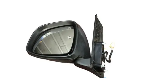 Suzuki SX4 Front door electric wing mirror 8470279J70 013929