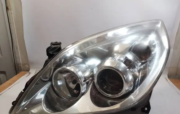 Headlight/headlamp