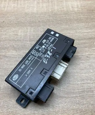 BMW 7 E38 Door control unit/module 8377593 5DK007358