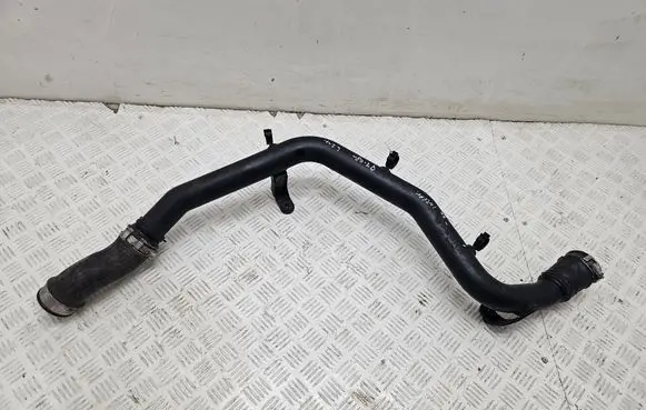 Intercooler hose/pipe