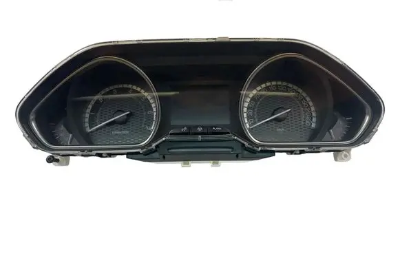 Peugeot 208 I Speedometer (instrument cluster) 9824708180