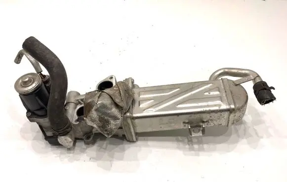 Volkswagen PASSAT CC EGR valve cooler 