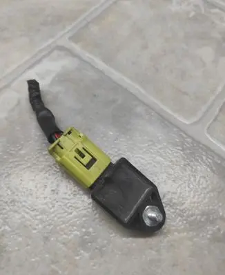 Honda CR-V Airbag deployment crash/impact sensor 8983105010
