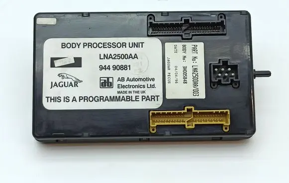 Jaguar XJ X308 Comfort/convenience module LNA2500AA