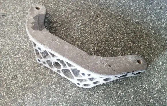 Land Rover Range Rover Evoque L538 Rear differential/diff mount bracket 6527110600