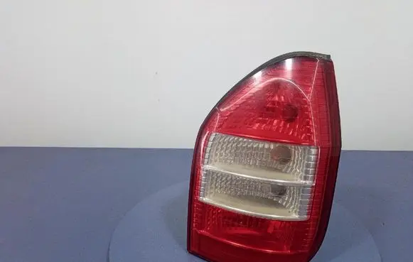 Opel Zafira A Rear/tail lights YORKA62281