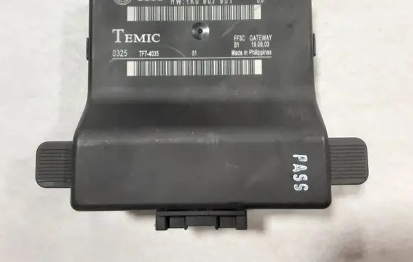 Volkswagen Touran I Other control units/modules 1K0907530C