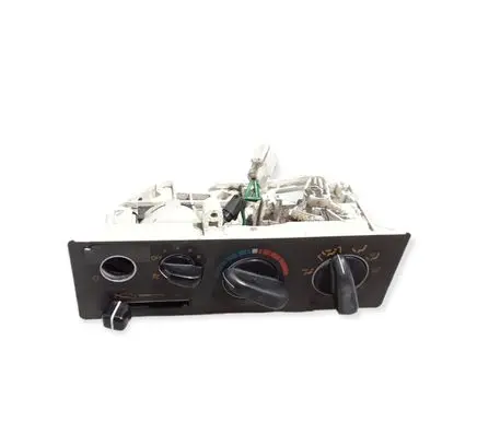Mitsubishi Pajero Climate control unit
