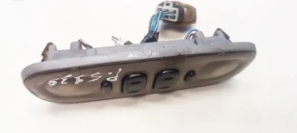 Mazda 626 Front seat light 1158230