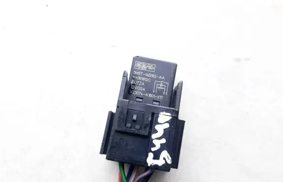 Land Rover Discovery 3 - LR3 Other relay 5m5t14b192ba 5m5t-14b192-ba