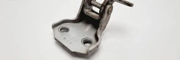 Subaru Forester SH Front door lower hinge 