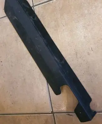BMW 5 E28 Front passenger seat rail trim 1873511