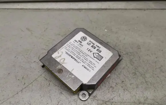 Volkswagen Golf IV Airbag control unit/module 1J0909609