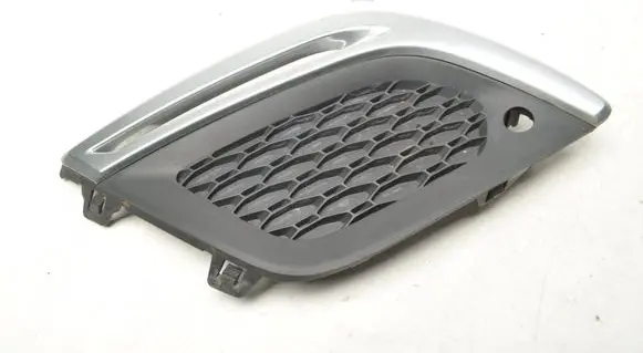 Volvo XC60 Front bumper lower grill 31290433