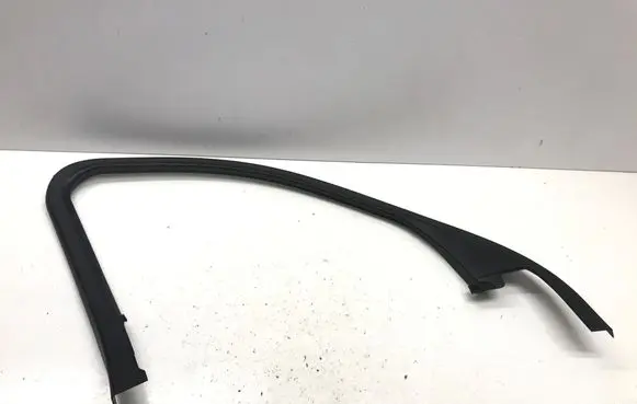 BMW X1 U11 Front door windshield rail 9423217
