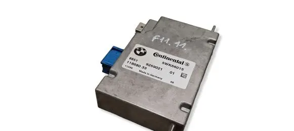 BMW 5 F10 F11 Camera control unit module 11868033