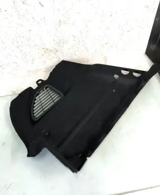 Opel Mokka B Trunk/boot side trim panel 98353561zd