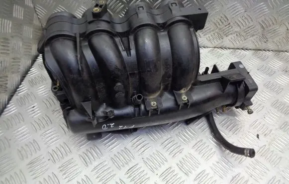Nissan Primera Intake manifold
