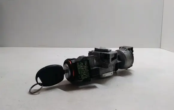 Ford Focus Ignition lock 3M513F880AD