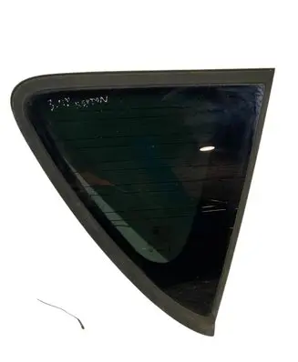 SsangYong Rexton I Rear side window 43R000359 A004313 DOT84AS3M540