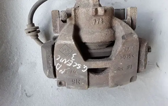 Renault Scenic III - Grand scenic III Front brake caliper 410016711R