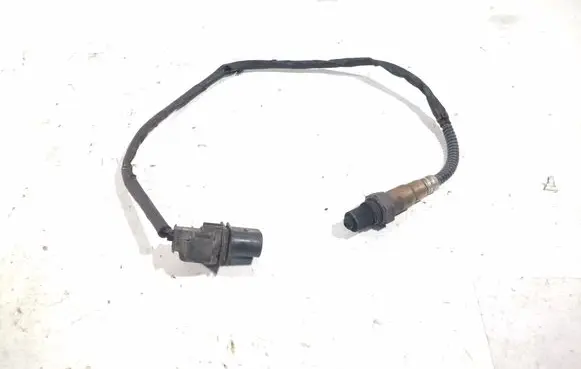Volkswagen PASSAT B6 Lambda probe sensor 03G906262 0281004042 0281004043