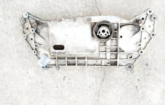 Skoda Octavia Mk2 (1Z) Front subframe