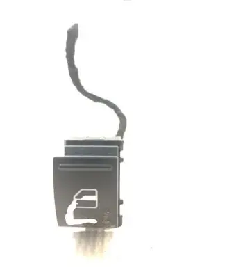 Volkswagen Golf V Electric window control switch