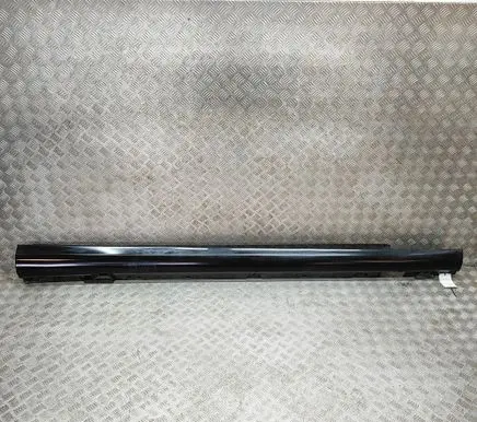 Mercedes-Benz C W205 Sill A2056900240