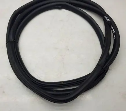 Mercedes-Benz Sprinter W907 W910 Rubber seal front coupe door 