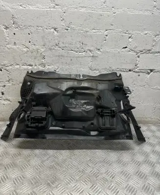 Mercedes-Benz E AMG W213 Other engine bay part A2536207600 4013228C 20170809