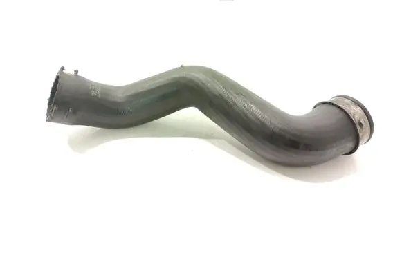 Audi A4 S4 B7 8E 8H Intercooler hose/pipe 8E0145737F