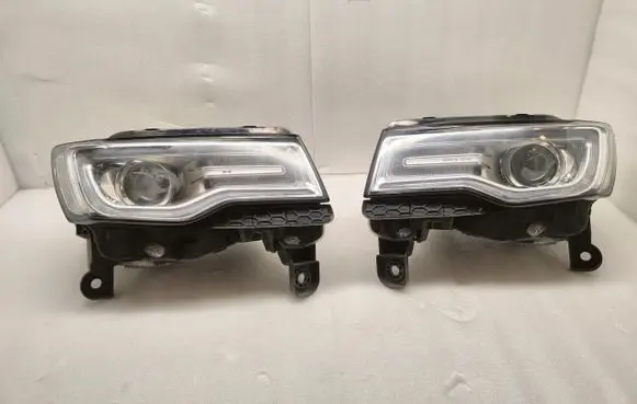 Jeep Grand Cherokee Headlight/headlamp
