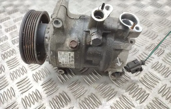 Audi A1 Air conditioning (A/C) compressor (pump) 5K0820803C