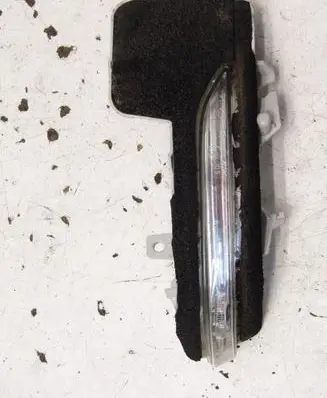 Mitsubishi Eclipse Cross Front fender indicator light 121317