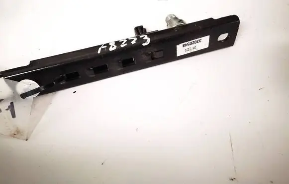 Fiat Bravo Seat belt adjustment rail 33020548