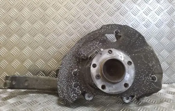 BMW X5 F15 Front wheel hub