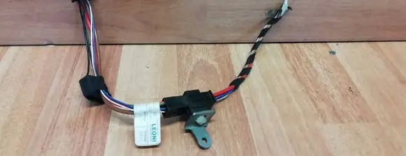 Mercedes-Benz C W203 Heater blower motor/fan resistor A2035403213 2205453928